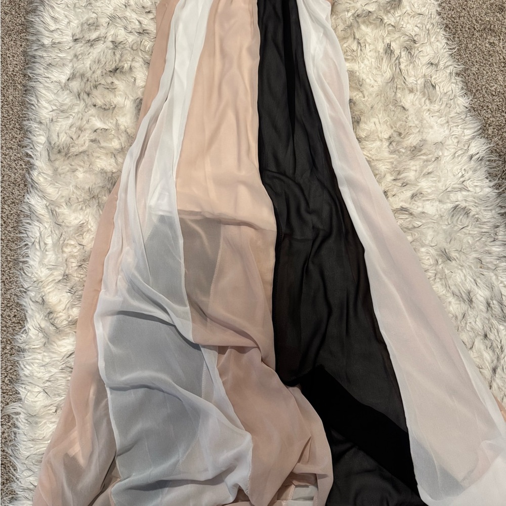 NWOT- Tan and Black Maxi Sundress with Spaghetti Straps - Picture 3 of 4